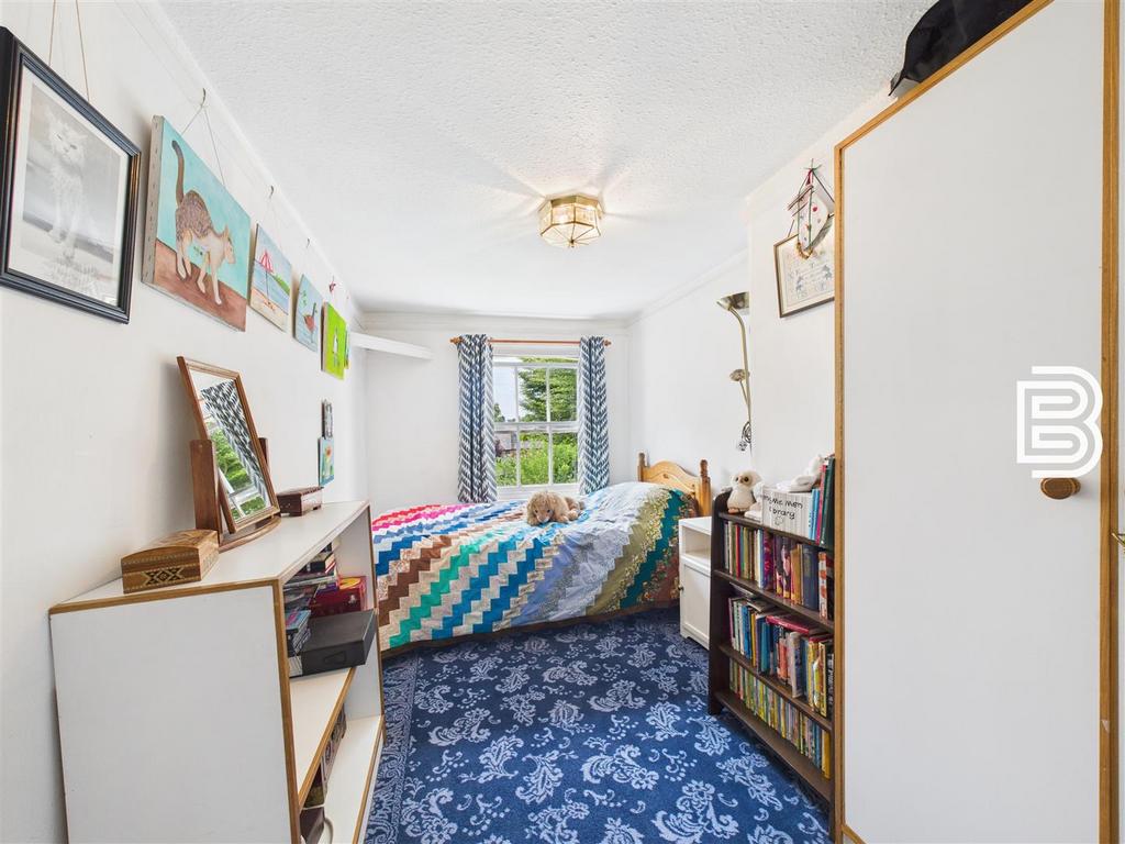 Bedroom 4.jpg