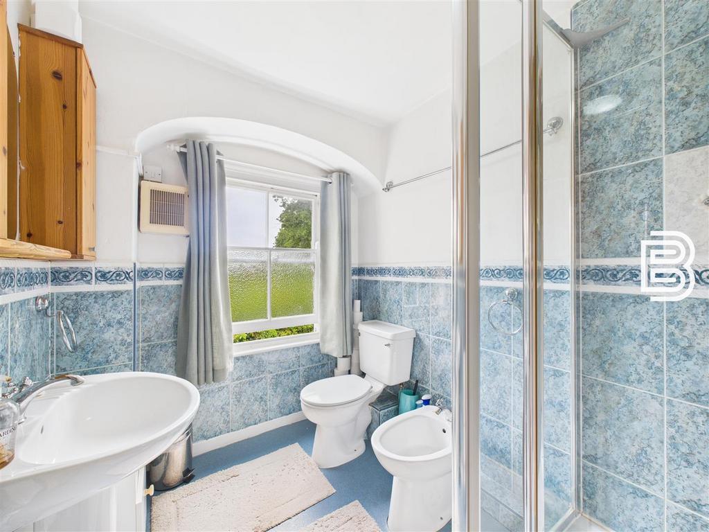 2nd Floor Bathroom.jpg