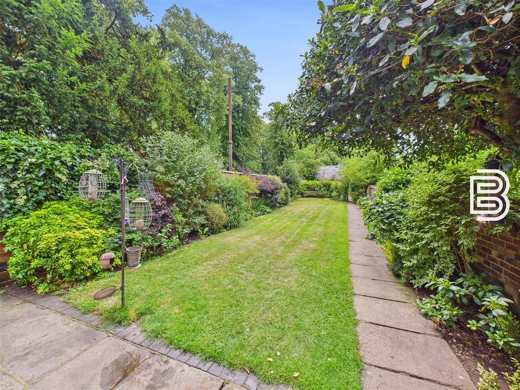 Garden (4).jpg