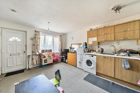 1 bedroom maisonette for sale, Langley,  Berkshire,  SL3