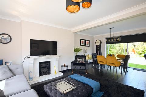 3 bedroom detached house for sale, Ryefield Close, Little Ratton, Eastbourne
