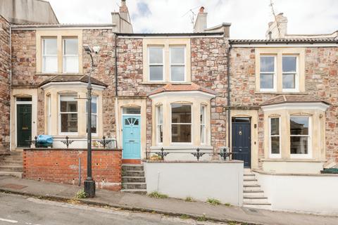8 Southernhay Avenue, Bristol, BS8 4TJ