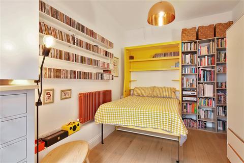 15a Devonshire Terrace, London, W2 3DW