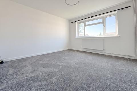 2 bedroom maisonette to rent, Little Stoke Lane, Little Stoke, Bristol, BS34