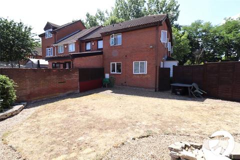 4 Chadwick Way, London, SE28 8NP