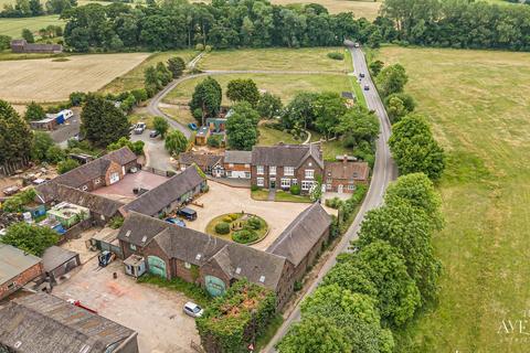 3 bedroom cottage for sale, Bodymoor Green Farm, Coventry Road, Kingsbury, Tamworth, Warwickshire, B78