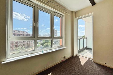 2 bedroom flat for sale, Aspinden Road, London SE16