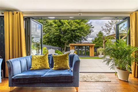 3 bedroom bungalow for sale, Runnymead Avenue, BRISTOL, BS4