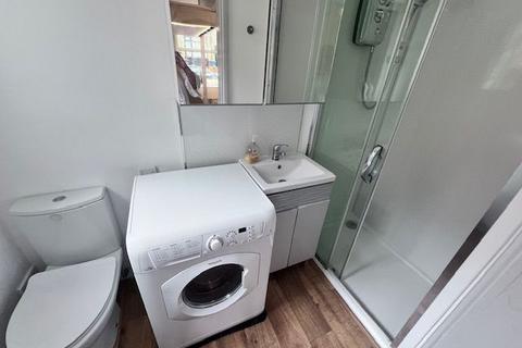 undefined, Flat 1, 28 Sheldon Road Nether Edge Sheffield S7 1GW
