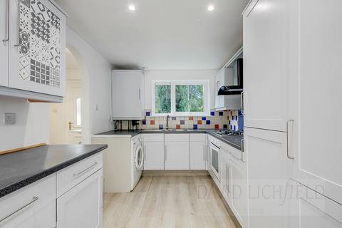 2 bedroom end of terrace house for sale, Northwood HA6