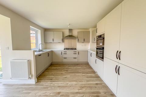 4 bedroom detached house for sale, High Elms Park, Lower Road, Hullbridge