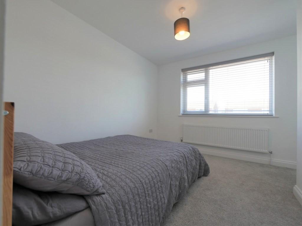 Bedroom2 2