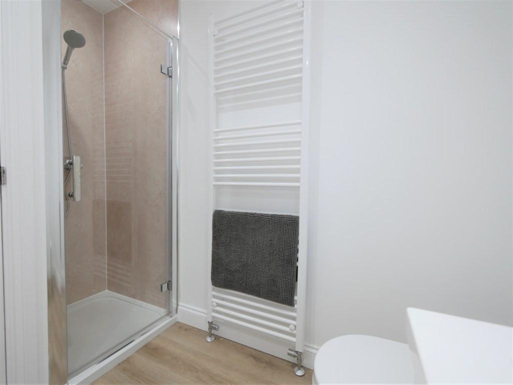 Bathroom2