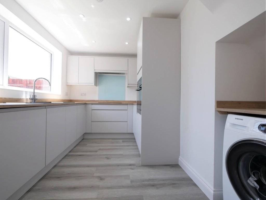 Kitchen1