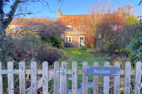 2 bedroom cottage for sale, Sustead Road, Holt NR11