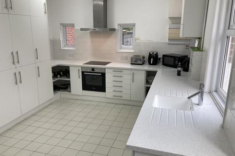 undefined, Shaftesbury Avenue, Southampton