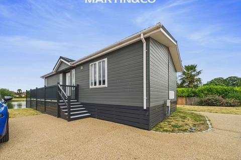 undefined, Thames Retreat, Staines-upon-Thames TW18