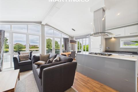 undefined, Thames Retreat, Staines-upon-Thames TW18