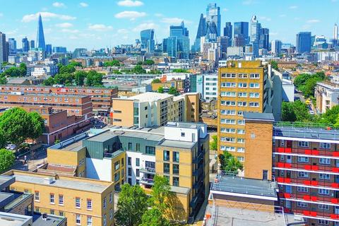 3 bedroom apartment to rent, Sidney Street, Whitechapel, London