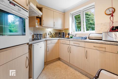 1 bedroom ground floor flat for sale, Station Road, Radyr, Cardiff