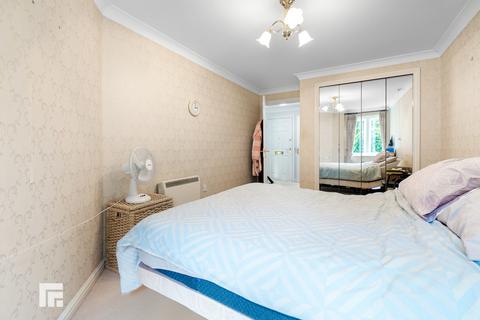 1 bedroom ground floor flat for sale, Station Road, Radyr, Cardiff