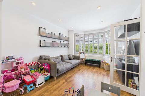 9 Babington Road, London, NW4 4LD