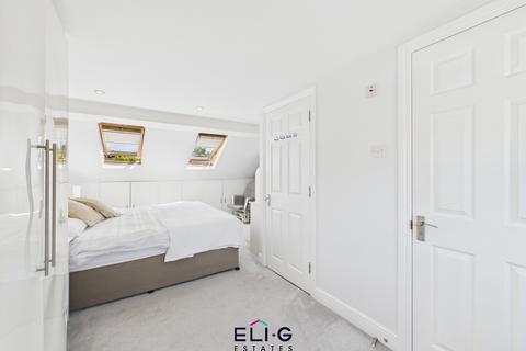 9 Babington Road, London, NW4 4LD