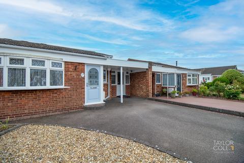 2 bedroom semi-detached bungalow for sale, Madox Close, Tamworth