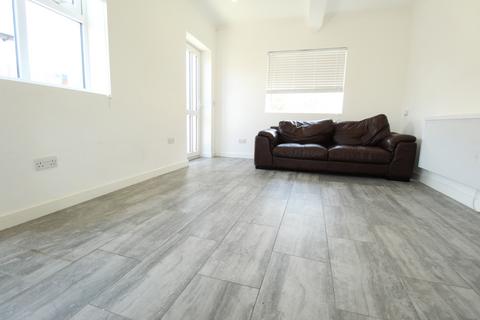 1 bedroom flat to rent, Aldborough Road South, Seven Kings, Essex, IG3