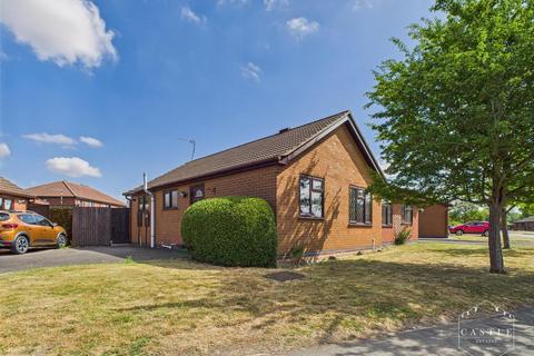 2 bedroom semi-detached bungalow for sale, Trent Road, Hinckley