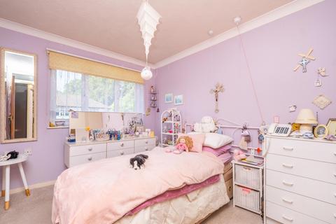 undefined, Wordsworth Drive, Sutton SM3