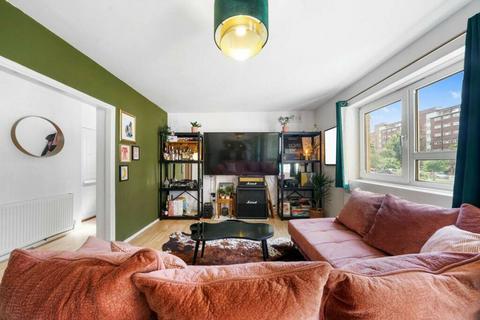 2 bedroom flat for sale, Marshall Court, Stockwell, London, SW4