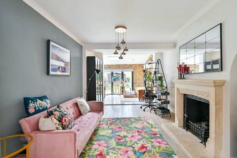 3 bedroom semi-detached house for sale, Beverley Way, West Wimbledon, London, SW20