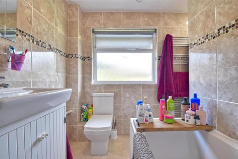 36 Forge Meads, Wittersham, Tenterden, TN30 7PE