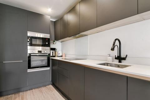 3 bedroom flat for sale, West Hill, South Croydon, CR2