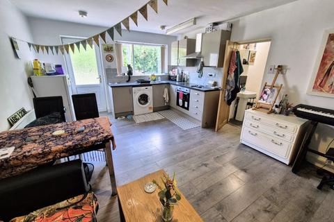 undefined, Grimthorpe Terrace, Leeds