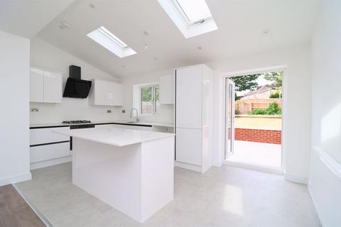 53 Cherry Tree Avenue, Walsall, WS5 4JN