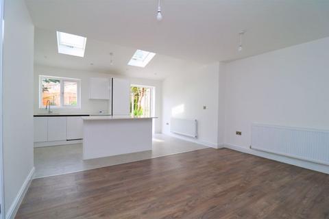 53 Cherry Tree Avenue, Walsall, WS5 4JN