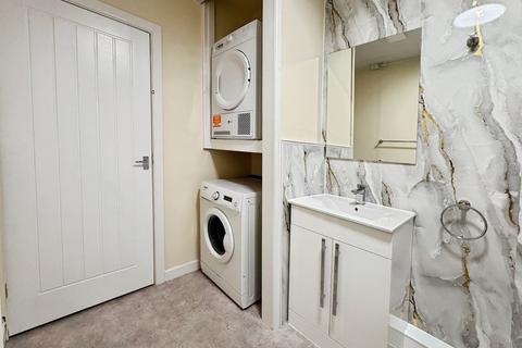 2 bedroom apartment to rent, Church Street, Accrington BB5
