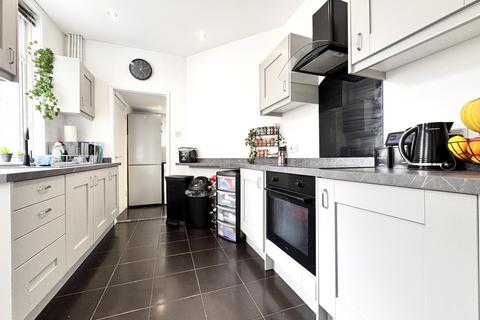 11 Glancynon Terrace, Aberdare, CF44 6RL