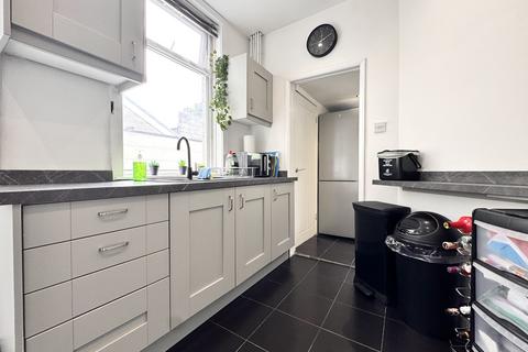 11 Glancynon Terrace, Aberdare, CF44 6RL
