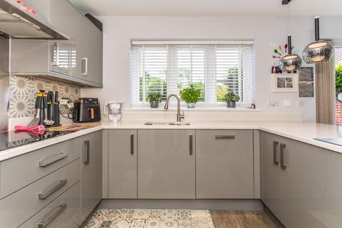 4 bedroom detached house for sale, St. Andrews Place, Hassocks