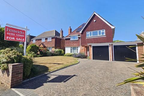 4 bedroom detached house for sale, Palmerston Way, Gosport PO12
