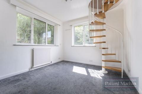 10 High Beech, South Croydon, CR2 7QB