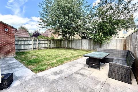 undefined, Kestrel Close, Calne SN11