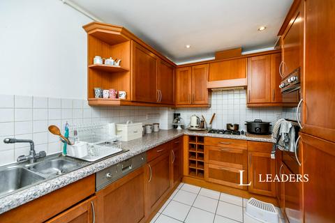 2 bedroom apartment to rent, Bodiham House, Hove