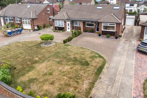4 bedroom semi-detached bungalow for sale, Millcrest Road, Goffs Oak EN7