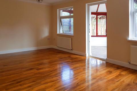 3 bedroom terraced house for sale, Holbein Close, Swindon SN5
