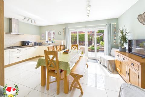 4 bedroom detached house for sale, Bridge Keepers Way, Hardwicke, GL2