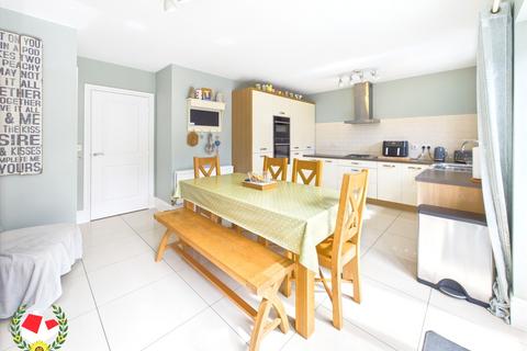 4 bedroom detached house for sale, Bridge Keepers Way, Hardwicke, GL2